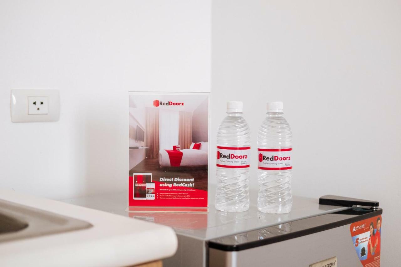 Reddoorz Premium @ Amaia Skies Avenida Манила Экстерьер фото